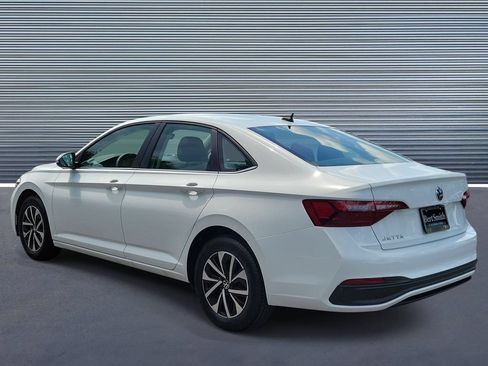 Used 2024 Volkswagen Jetta S FWD image 4