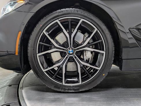 Used 2023 BMW 540i xDrive w/ M Sport Package image 12