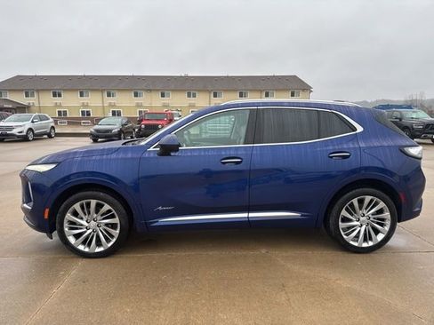 Used 2024 Buick Envision Avenir image 6