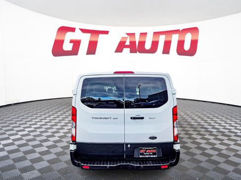 Used 2019 Ford Transit 150 XLT image 6