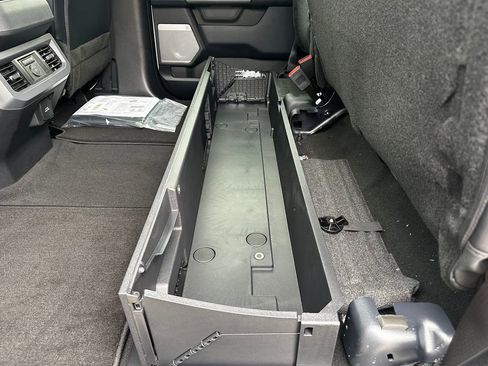 New 2025 Ford F350 Lariat w/ Black Appearance Package image 51