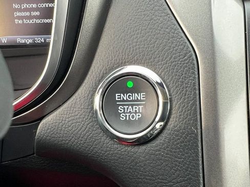 Used 2019 Ford Fusion SEL image 31