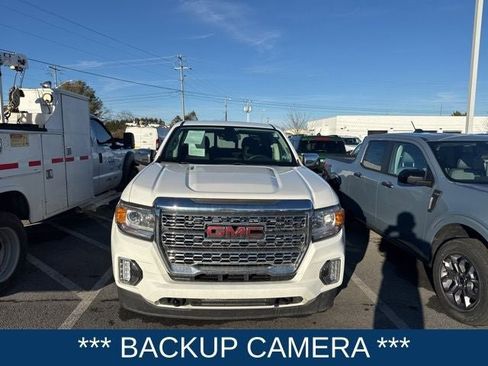 Used 2021 GMC Canyon Denali image 3