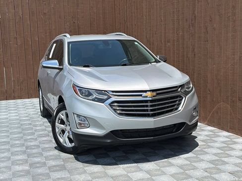 Used 2019 Chevrolet Equinox Premier FWD image 9