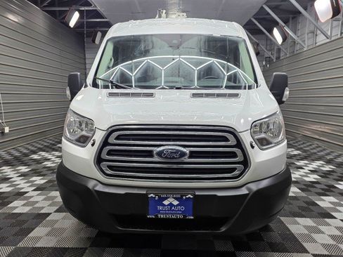 Used 2019 Ford Transit 250 148 Medium Roof w/ Exterior Upgrade Package RWD image 4