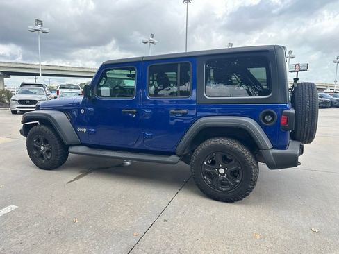 Used 2018 Jeep Wrangler Unlimited Sport S AWD/4WD image 8