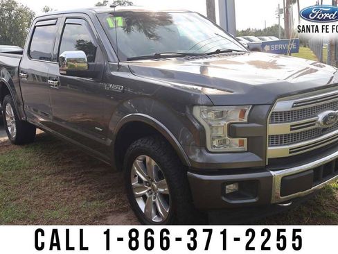 Used 2017 Ford F150 Platinum w/ Equipment Group 701A Luxury AWD/4WD image 2