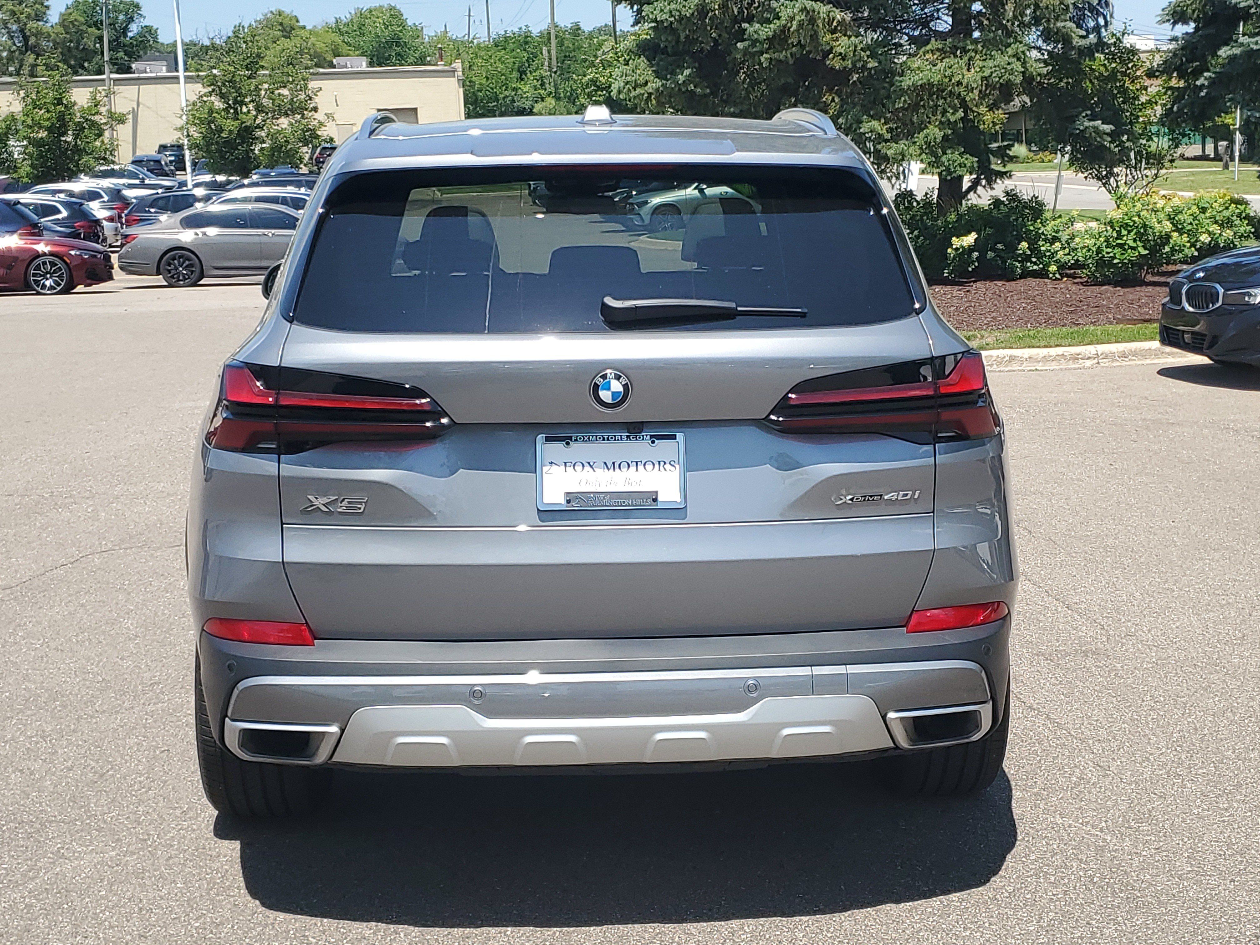 Certified 2024 BMW X5 xDrive40i w/ Premium Package AWD/4WD image 5