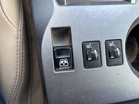 Used 2022 Toyota 4Runner SR5 Premium w/ Moonroof Package image 17