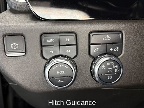 Used 2023 GMC Sierra 1500 Elevation AWD/4WD image 11
