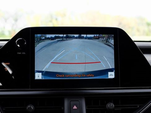 Used 2023 Lexus UX 250h FWD w/ Premium Package image 26