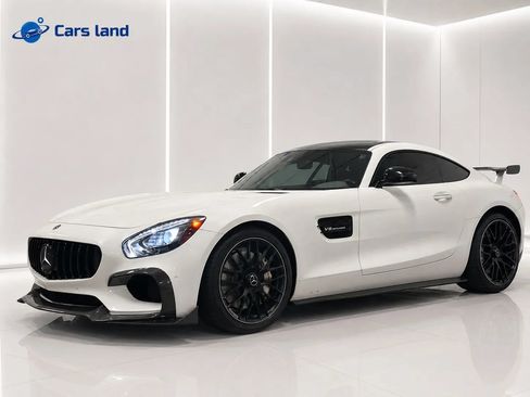 Used 2017 Mercedes-Benz AMG GT Coupe image 6