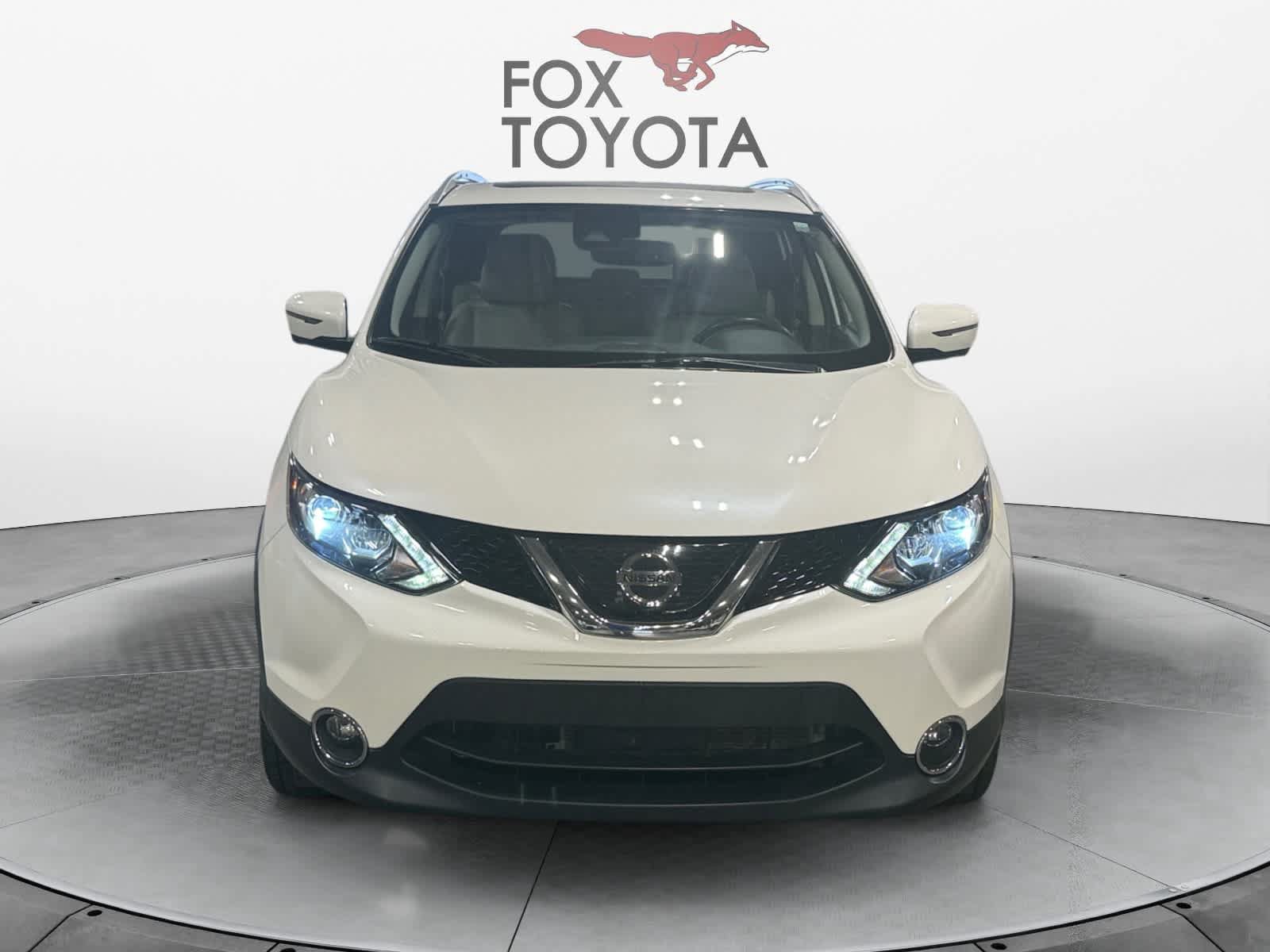 Used 2019 Nissan Rogue Sport SL w/ Premium Package FWD image 9