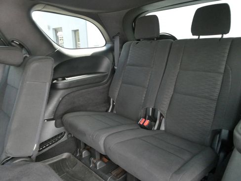 Used 2020 Dodge Durango SXT RWD image 28