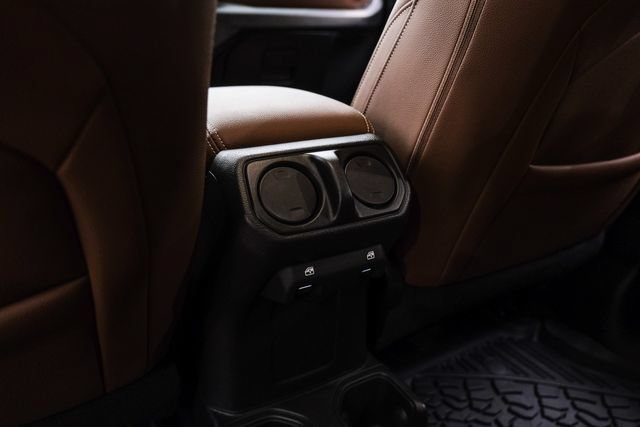 Used 2025 Jeep Gladiator Sport AWD/4WD image 79