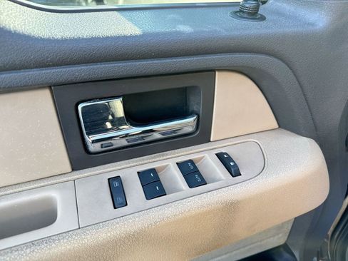 Used 2013 Ford F150 XLT w/ Luxury Equipment Group image 19