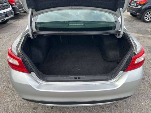 Used 2017 Nissan Altima 2.5 S w/ Power Driver Seat Package FWD image 8