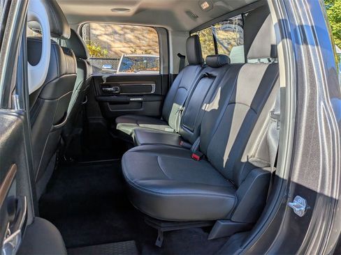 Used 2016 RAM 1500 Laramie w/ Convenience Group image 25