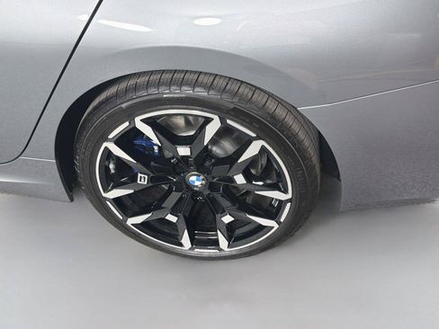 New 2026 BMW 330i xDrive Sedan w/ M Sport Package AWD/4WD image 31