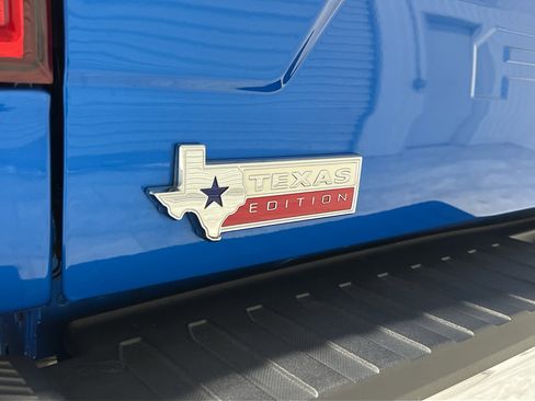 Used 2019 Ford F150 XLT w/ Equipment Group 302A Luxury image 32