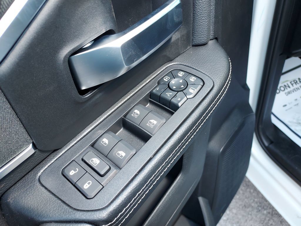 New 2027 RAM 3500 Big Horn AWD/4WD image 11