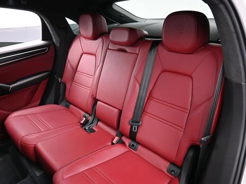 Certified 2023 Porsche Cayenne GTS AWD/4WD image 24