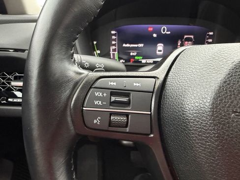 Used 2024 Honda Accord EX-L image 29