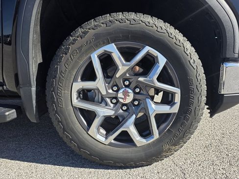 Used 2023 GMC Sierra 1500 SLT w/ SLT Premium Plus Package image 28