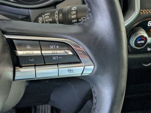 Used 2025 MAZDA CX-50 AWD 2.5 Hybrid w/ Premium Pkg image 16