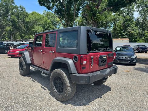 Used 2011 Jeep Wrangler Unlimited Sport AWD/4WD image 3