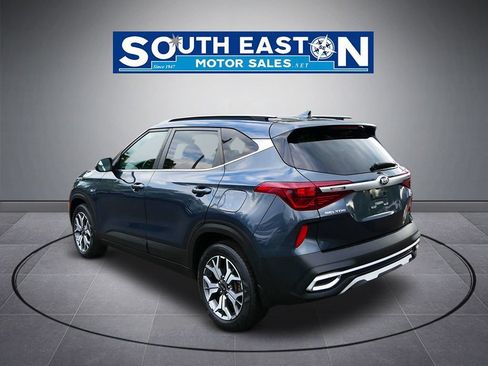 Used 2021 Kia Seltos EX AWD/4WD image 4
