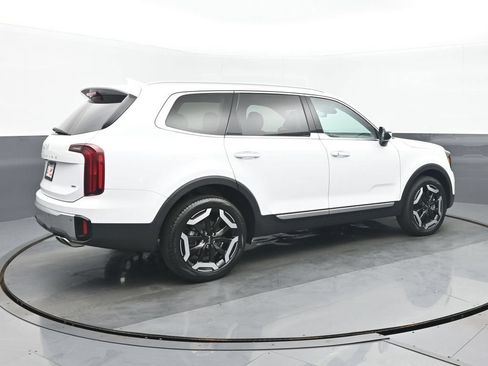 Used 2024 Kia Telluride S w/ S Sunroof Package AWD/4WD image 3