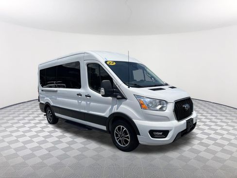 Used 2022 Ford Transit 350 XLT RWD image 3