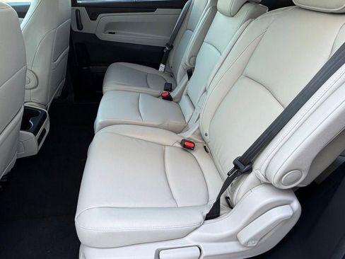 New 2026 Honda Odyssey EX-L image 8