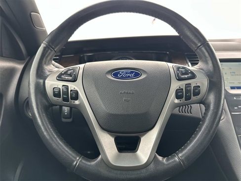Used 2016 Ford Taurus Limited image 20