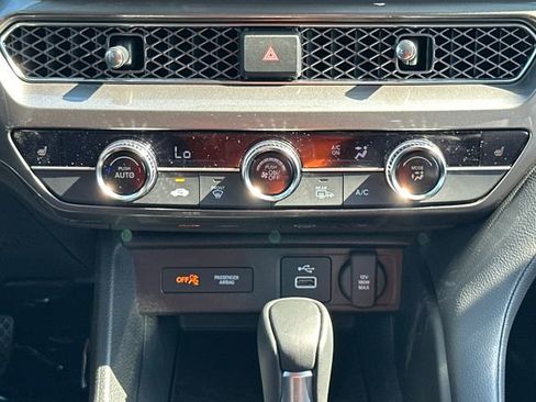 New 2025 Acura Integra FWD image 24