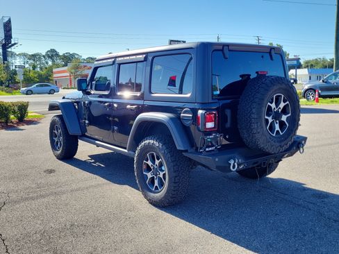 Used 2018 Jeep Wrangler Unlimited Rubicon AWD/4WD image 4