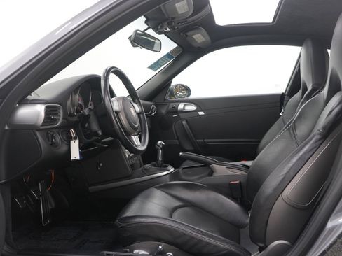 Used 2005 Porsche 911 Carrera S RWD image 25