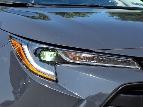 Used 2024 Toyota Corolla LE FWD image 9
