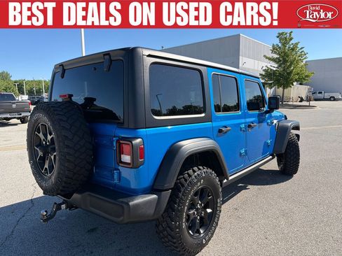 Used 2022 Jeep Wrangler Unlimited Sport AWD/4WD image 3