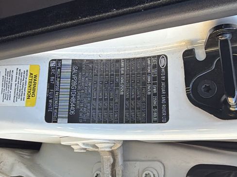 Used 2013 Land Rover Range Rover Evoque Pure Plus AWD/4WD image 21