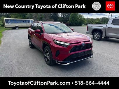 Used 2023 Toyota RAV4 SE w/ Weather & Moonroof Package