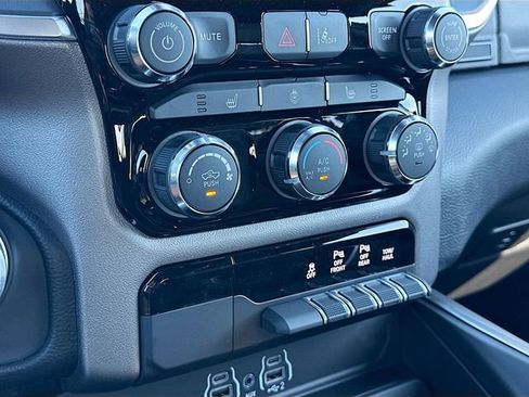 New 2026 RAM 1500 Big Horn w/ Night Edition image 10