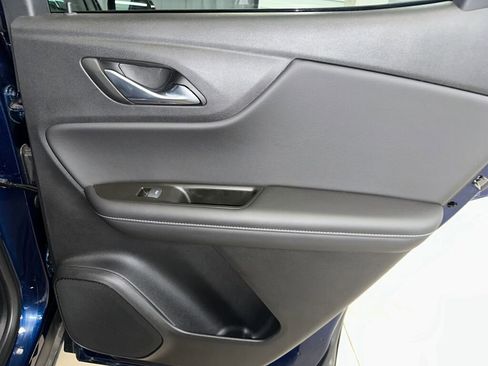 Used 2023 Chevrolet Blazer LT image 27