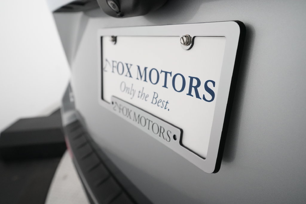 Used 2020 Ford Explorer XLT w/ Equipment Group 202A AWD/4WD image 35