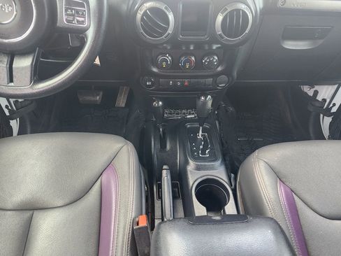 Used 2016 Jeep Wrangler Unlimited Sport AWD/4WD image 28
