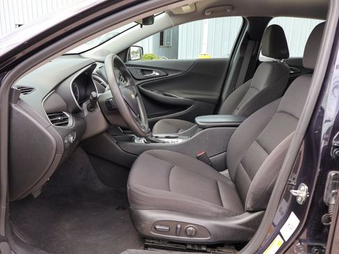Used 2023 Chevrolet Malibu LT FWD image 7