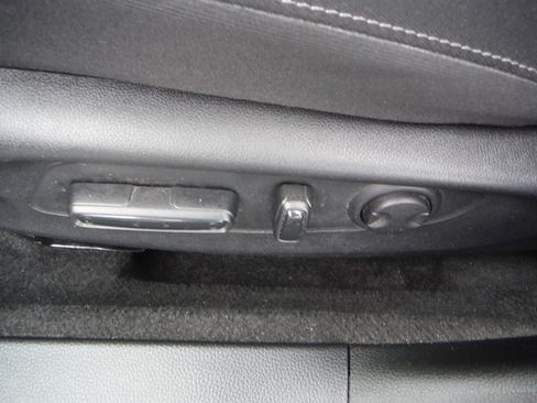 Used 2023 Honda Accord EX image 14