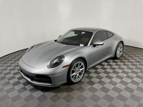 Certified 2025 Porsche 911 Carrera image 11