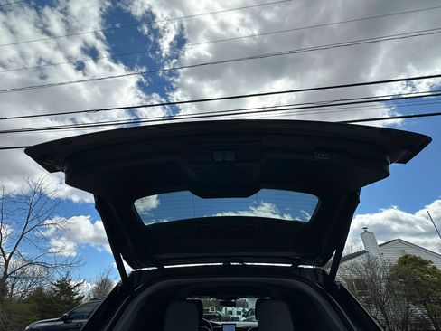 Used 2021 Ford Explorer Limited w/ Equipment Group 301A image 38